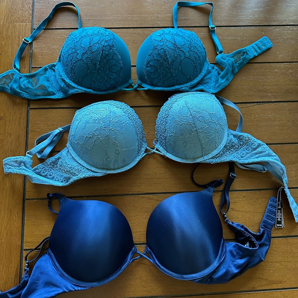Bundle of 3 Victoria’s Secret Bombshell bras 36b
